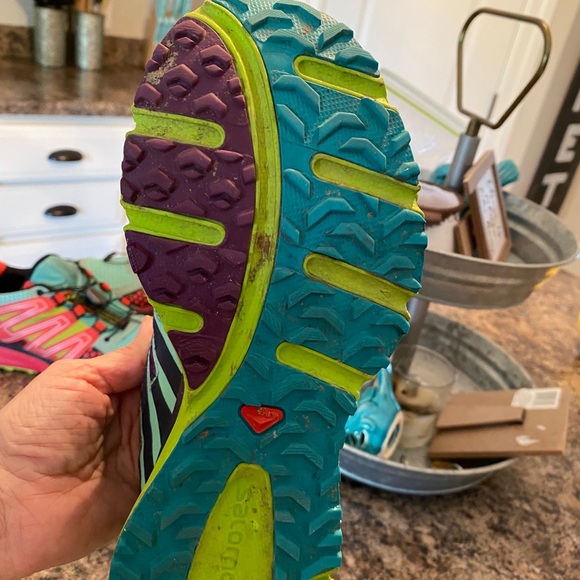 Salomon women’s shoes - Picture 4 of 7